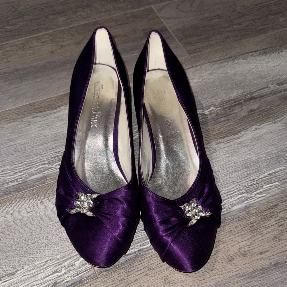 Elegant Purple Satin Women's Shoes